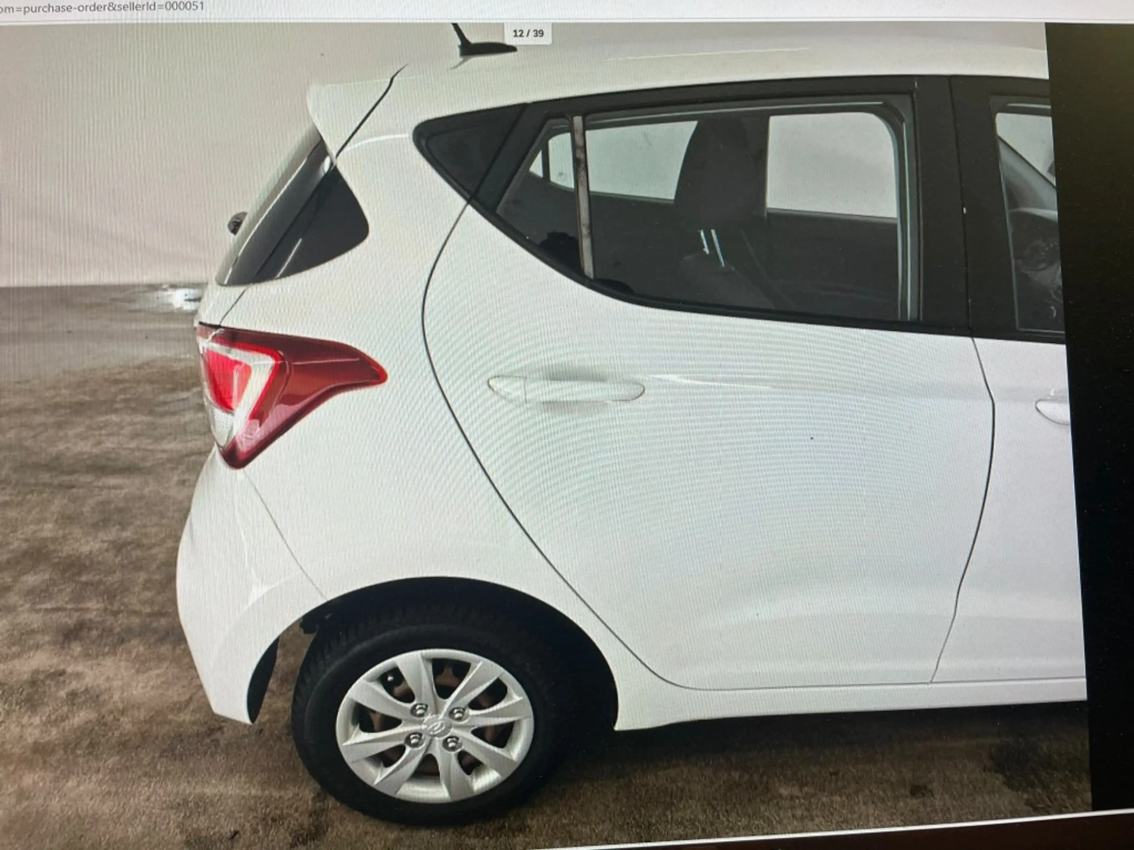 Hyundai i10 1.0i Comfort NAVIGATIE / CARPLAY / ANDROID / AIRCO — photo 17