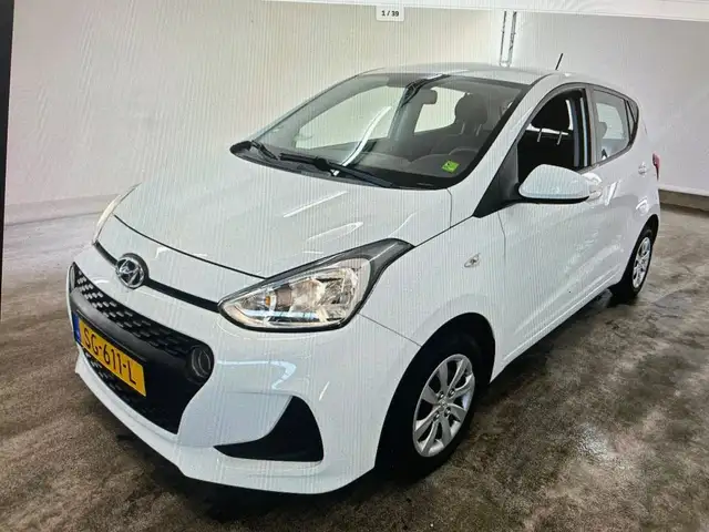 Hyundai I10 view 12