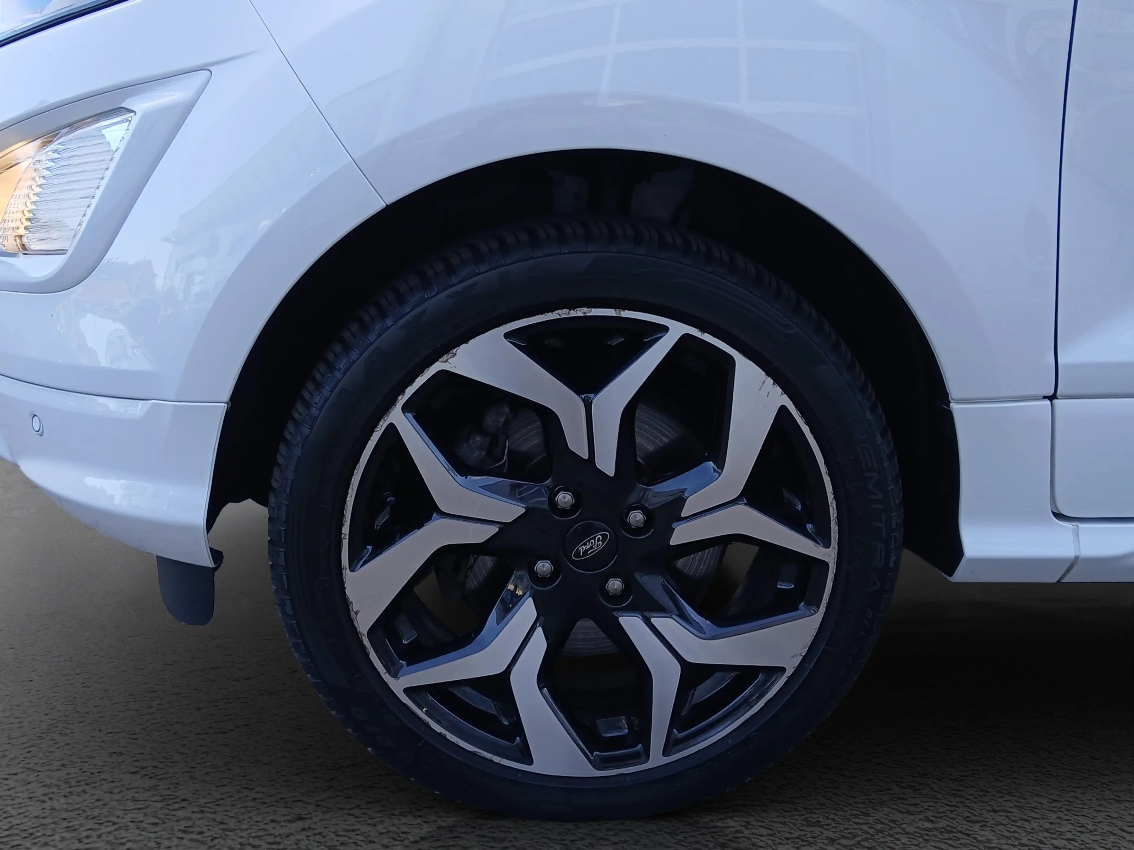 Ford EcoSport ST-Line KAM TWA PDC WINTER-PAKET — photo 9