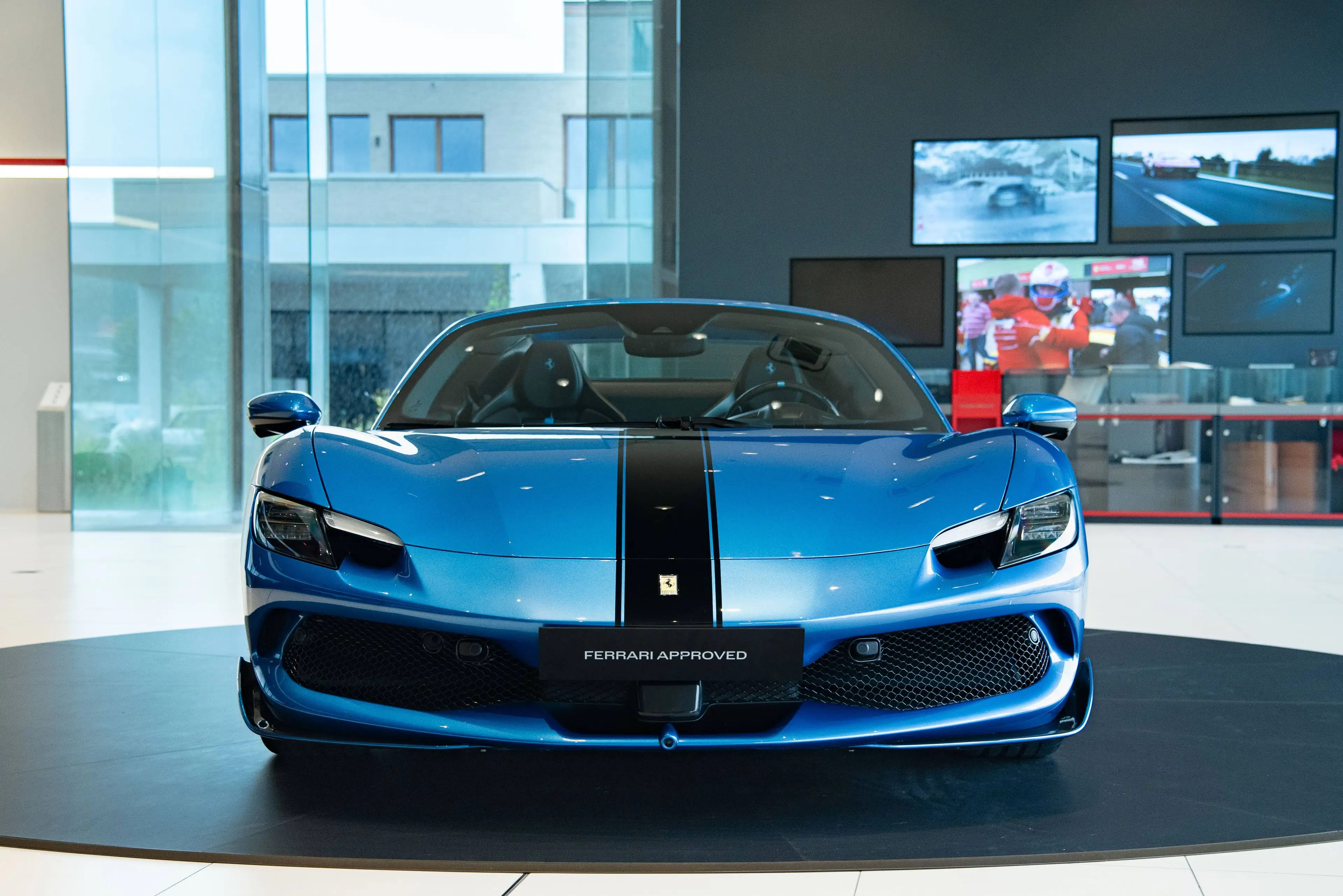 Ferrari 296 GTS Assetto Fiorano Package | Racing Seats | Carbon — photo 2