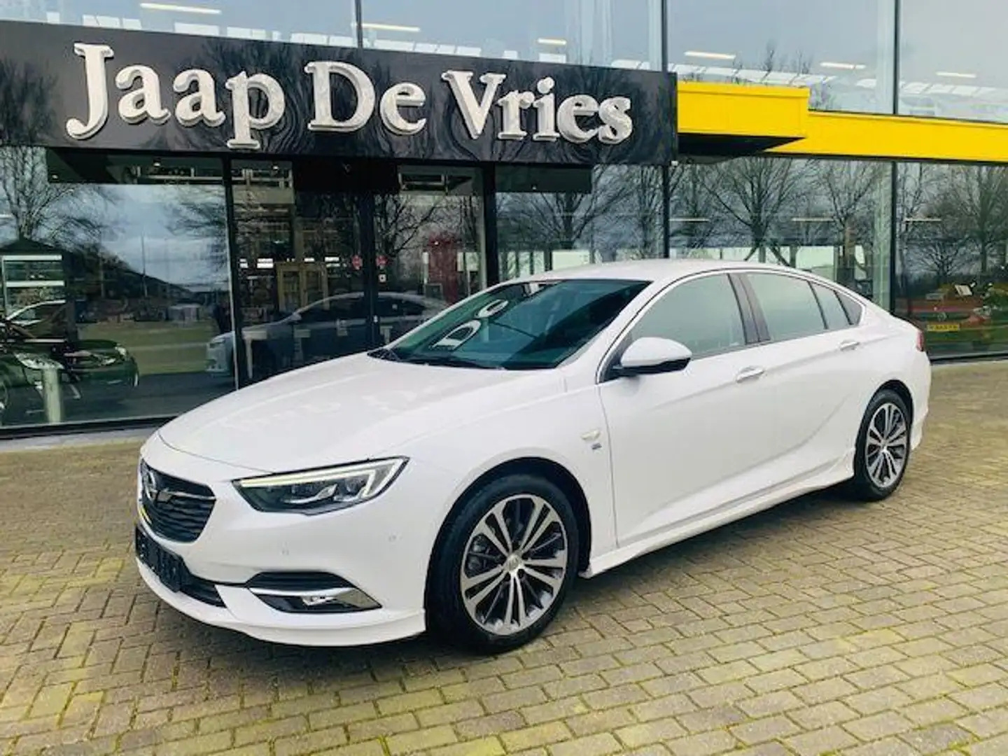 Opel Insignia 1.5 TURBO 165PK 5-DRS LEDER XEN CAM NAV OPC LINE Blanc - 1