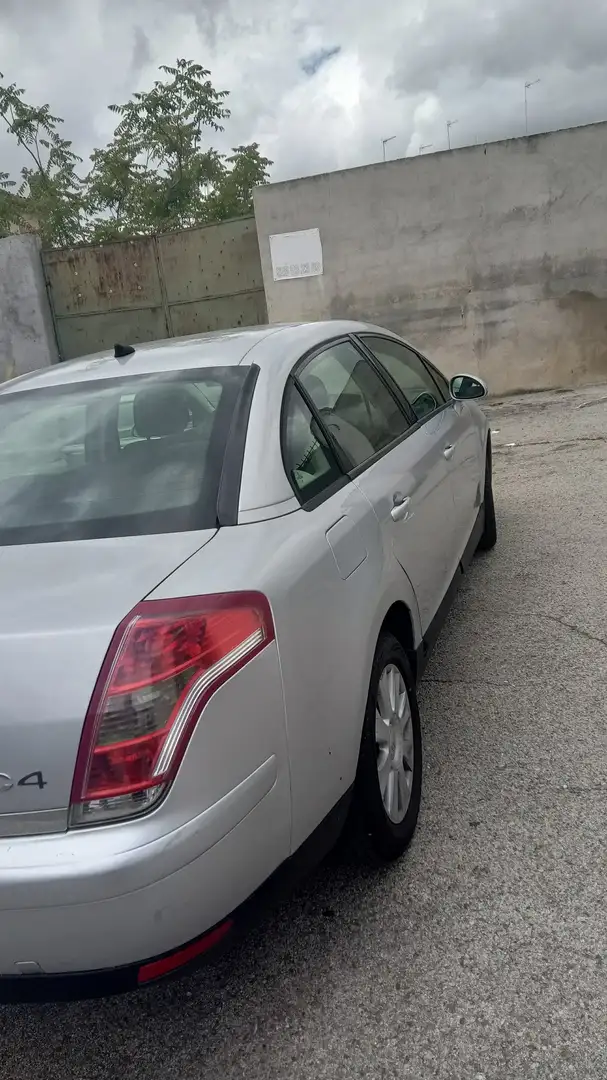 Citroen C4 C4 1.6 VTI Exclusive Exclusive Plateado - 1