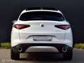 Alfa Romeo Stelvio 280pk Q4 Veloce I Pano I Navi I Leder I Blanc - thumbnail 4