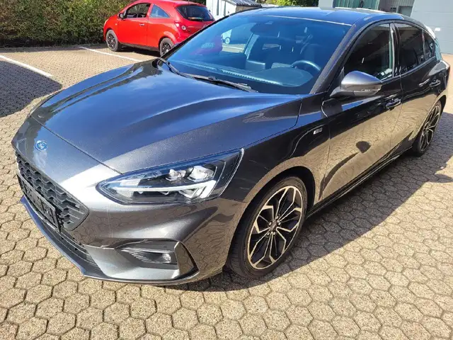 Ford Focus ST-Line