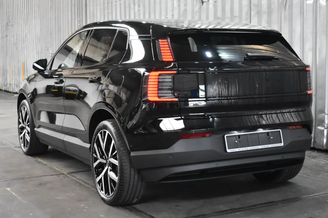 Volvo EX30 2026
