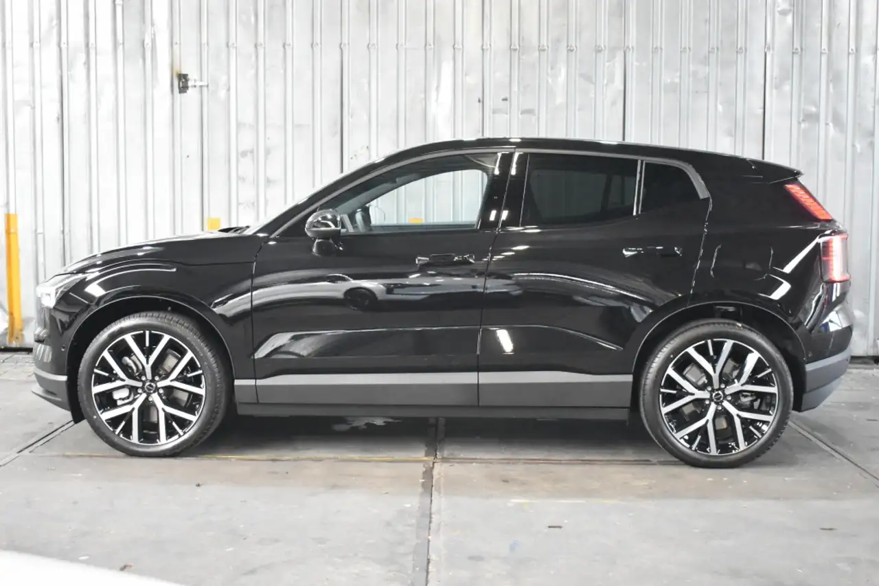 Volvo EX30 2026