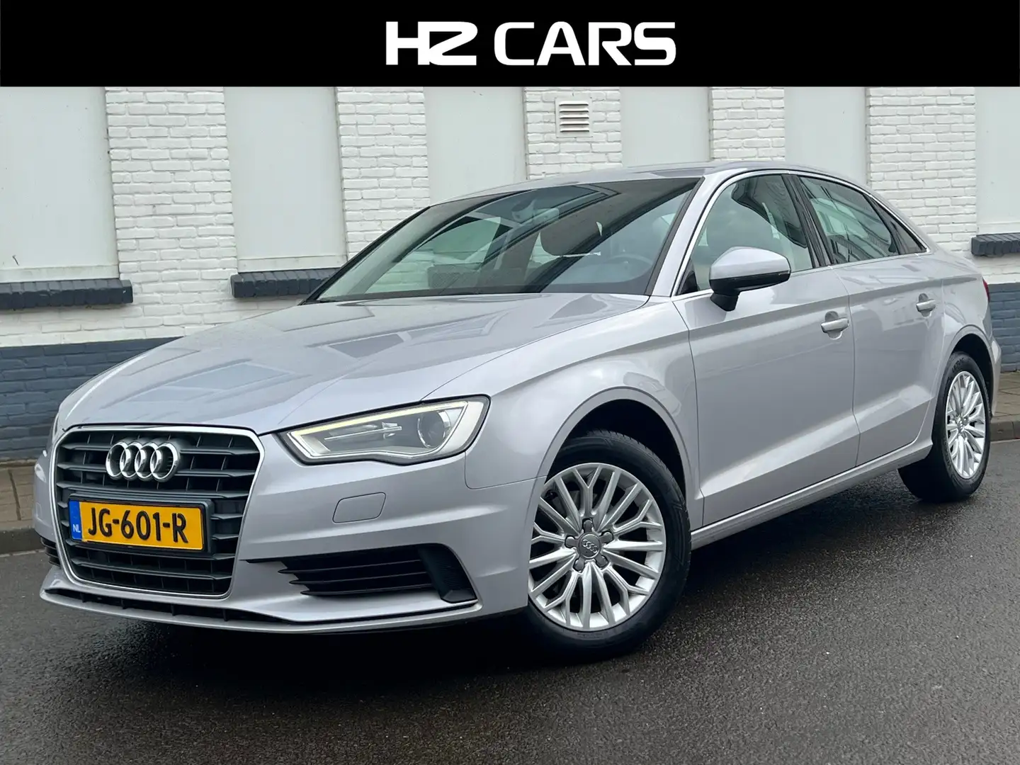 Audi A3 Limousine 1.4 TFSI CoD Sport Edition| S-Tronic Led Grau - 1