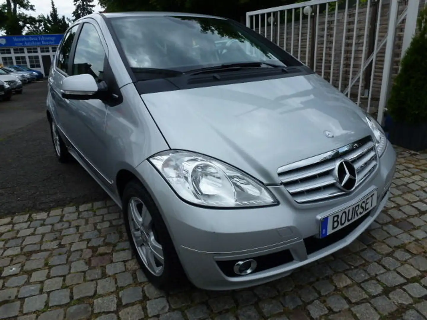 Mercedes-Benz A 160 AVANTGARDE Autom-Klima-erst 30.000KM Sitzheizung-a Argent - 2