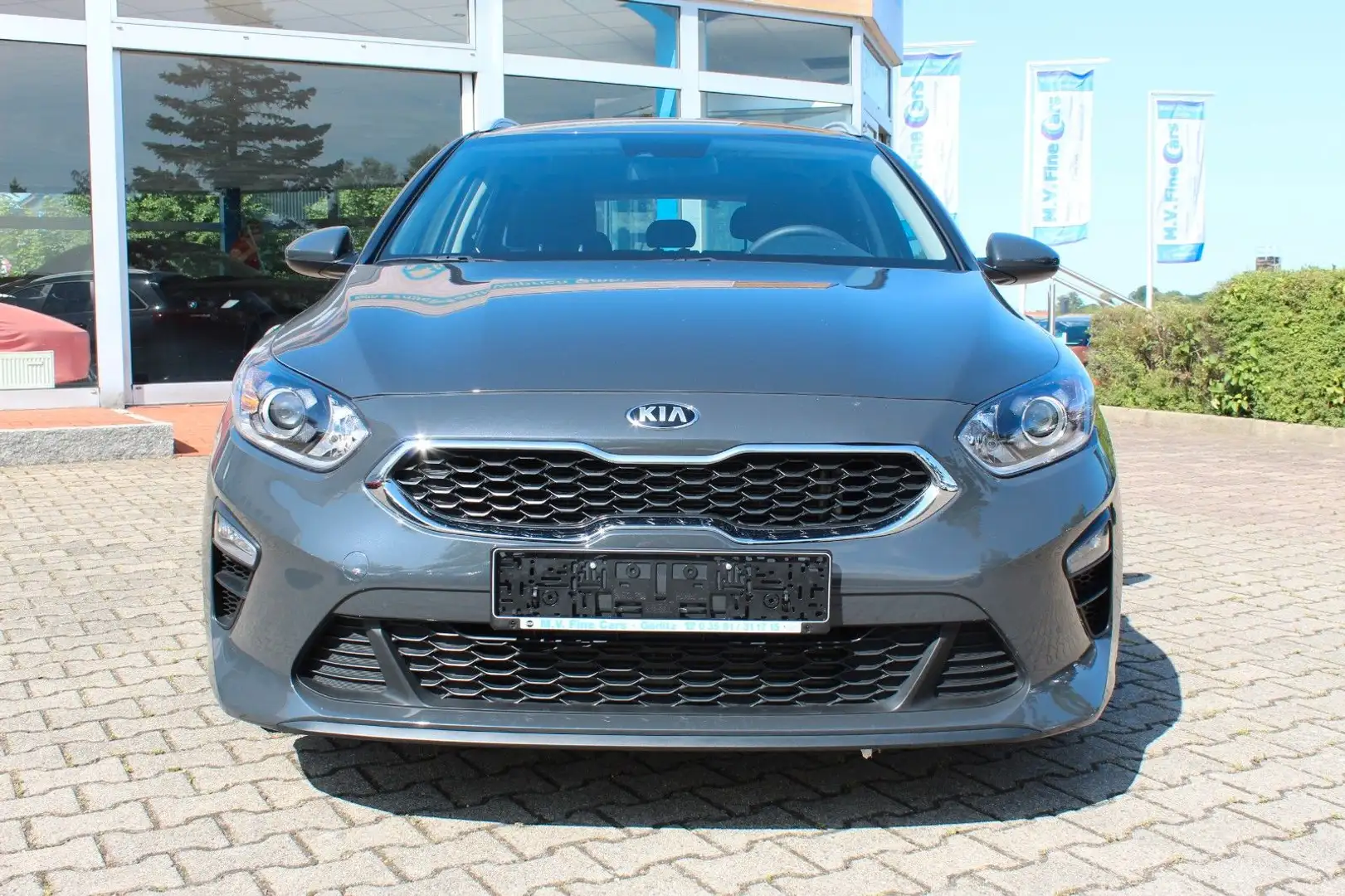 Kia Ceed / cee'd 1.0 T-GDI Edition 7 Grau - 2