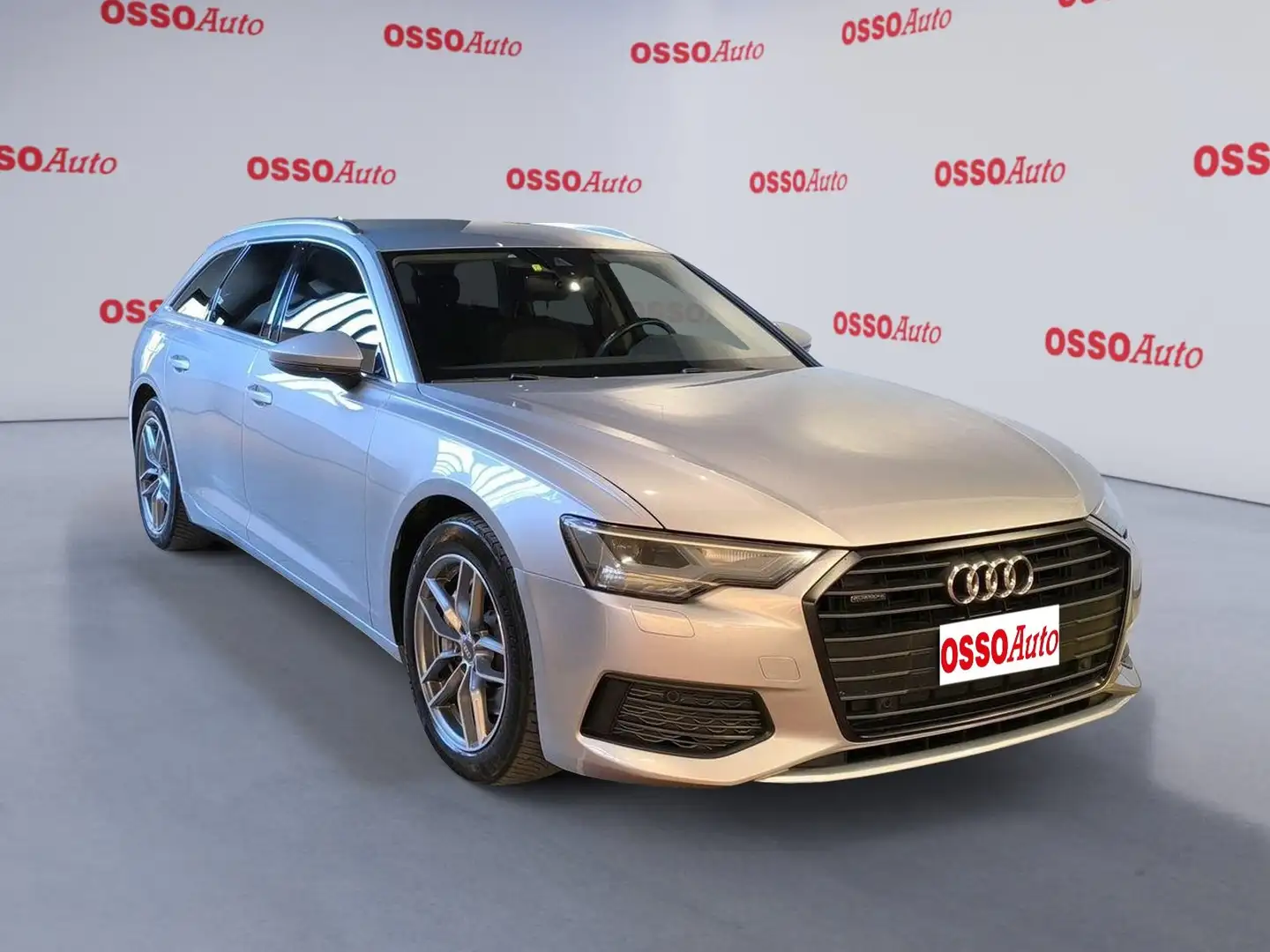 Audi A6 AVANT 45 3.0 TDI 231 HP BUSINESS PLUS HYBRID QUAT Stříbrná - 2
