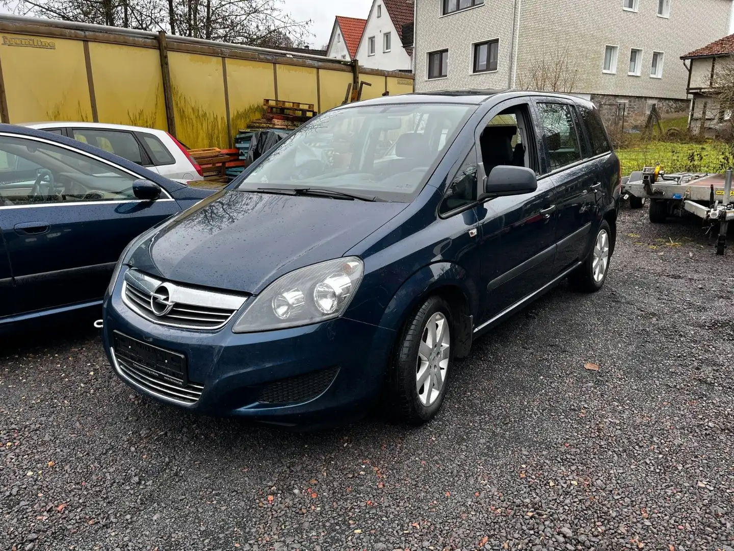 Opel Zafira B Selection Azul - 1