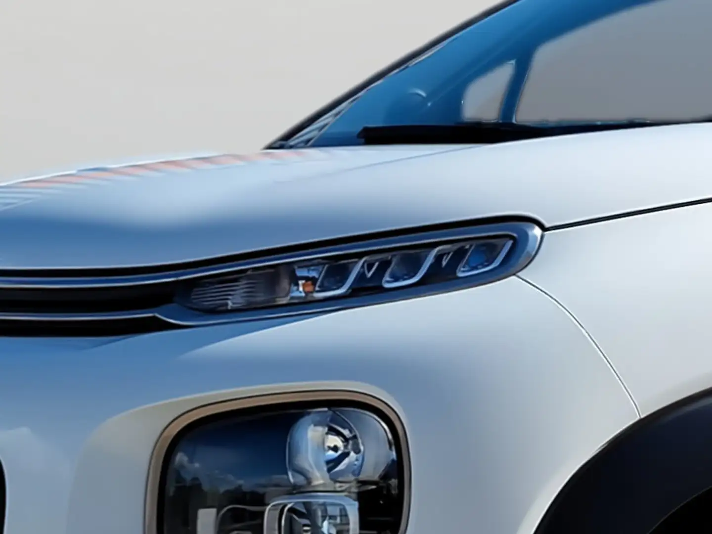 Citroen C3 Aircross BlueHDi 73kW (100CV) S&S Origins Wit - 2