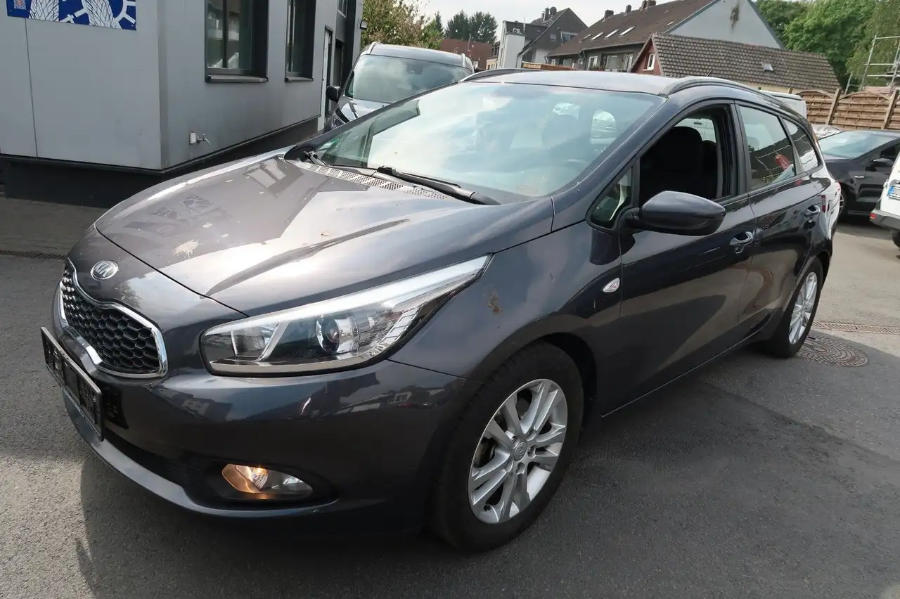 Kia Ceed SW / cee