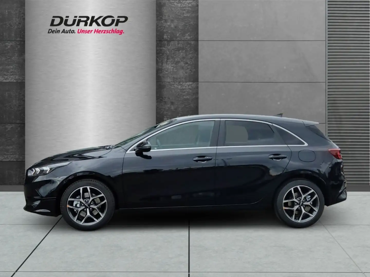 Kia Ceed / cee'd Ultimate Edition 1.5T DCT Style-Paket Navi ACC App Zwart - 2
