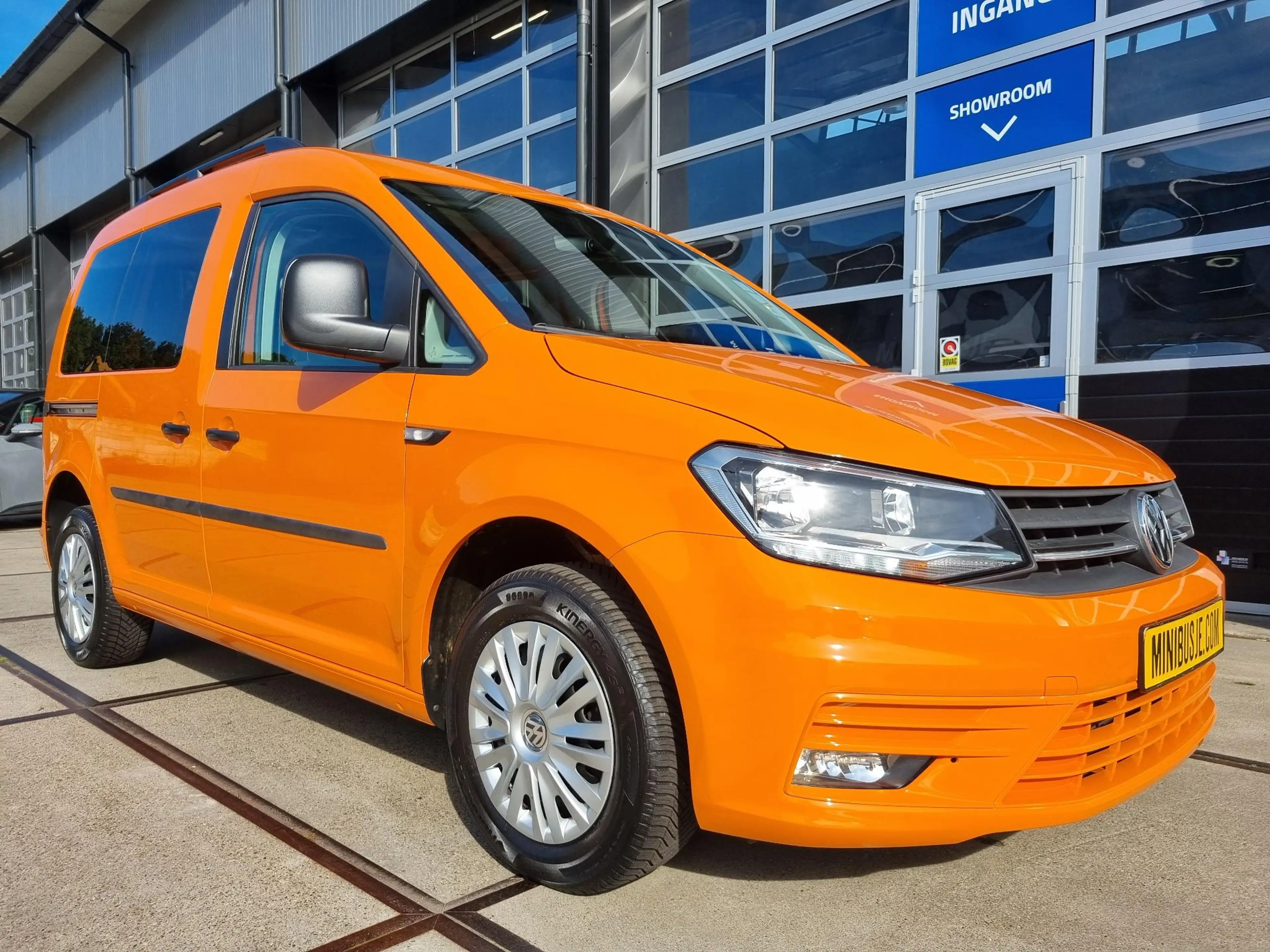 Volkswagen Caddy 1.2 TSI Luminous orange TREKHAAK / AC / CRUISE / P — photo 24