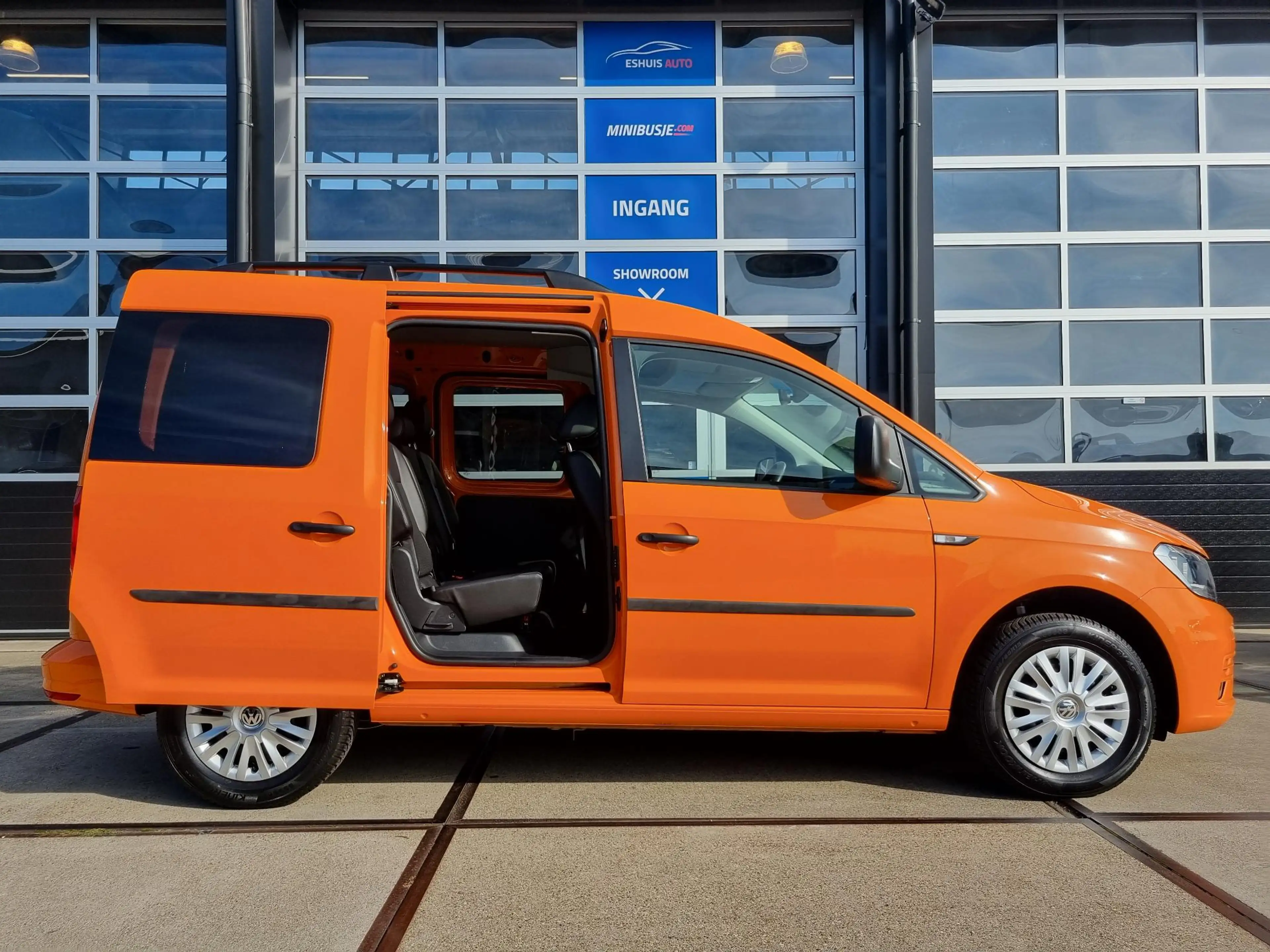 Volkswagen Caddy 1.2 TSI Luminous orange TREKHAAK / AC / CRUISE / P — photo 6