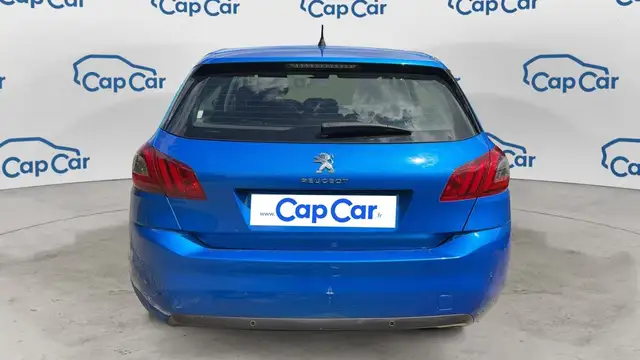Peugeot 308 view 3