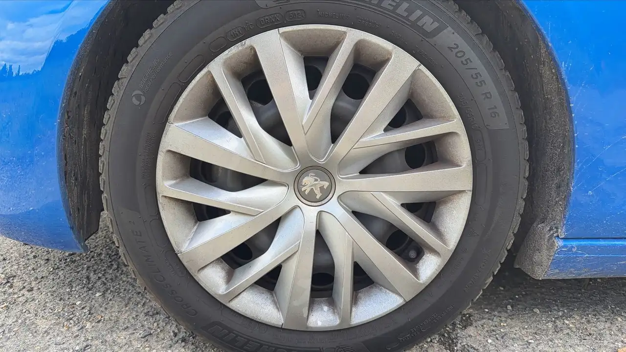 Peugeot 308 308 — photo 18