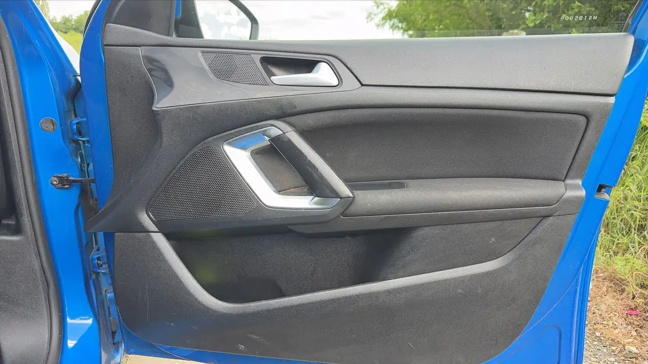 Peugeot 308 308 — photo 22
