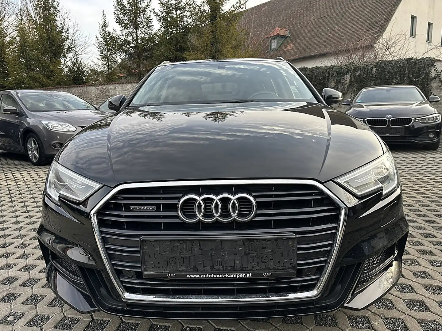 Audi A3 SB 2,0 TDI quattro sport Schwarz - 1