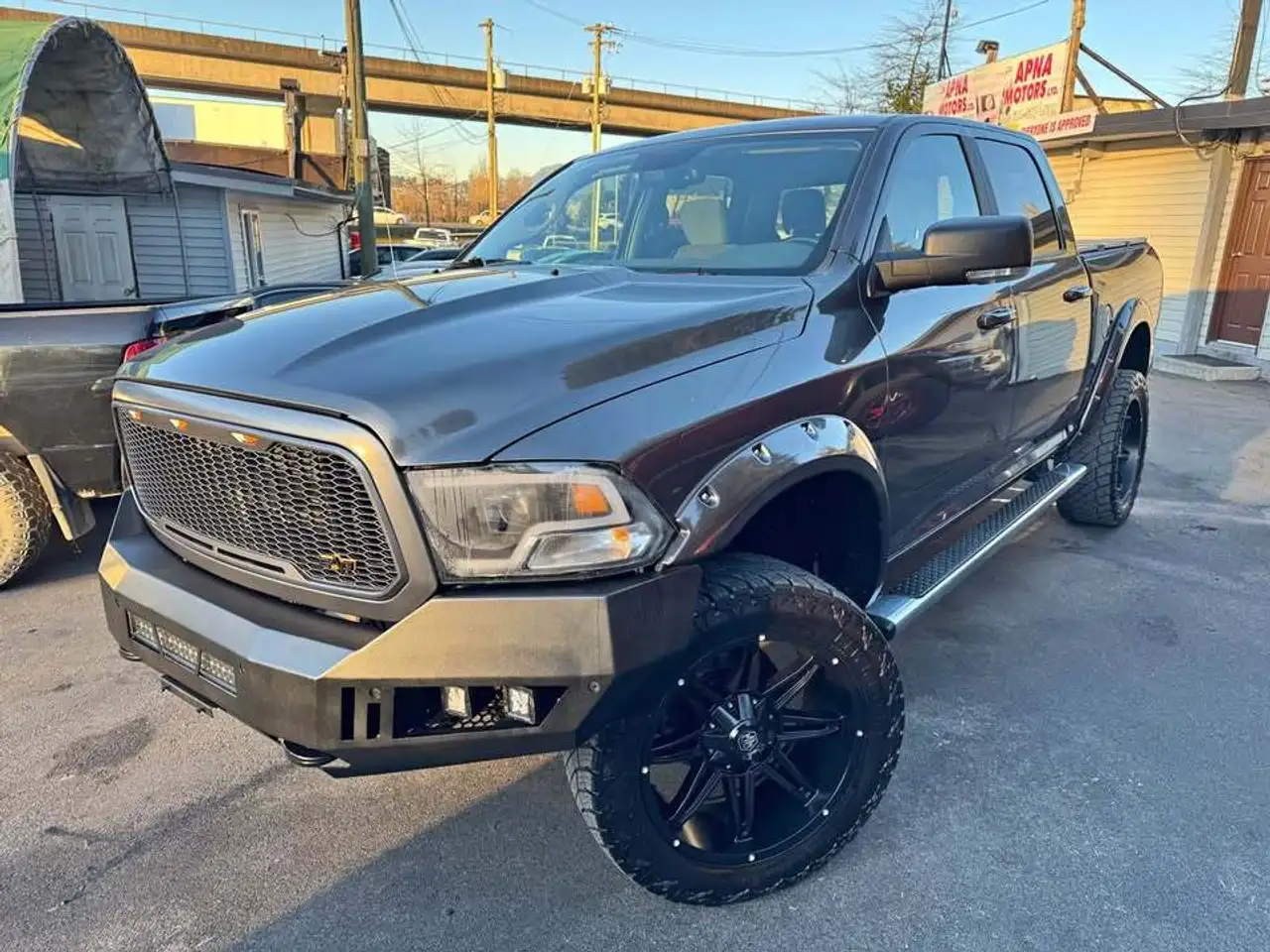 RAM 1500 снимка RAM 1500