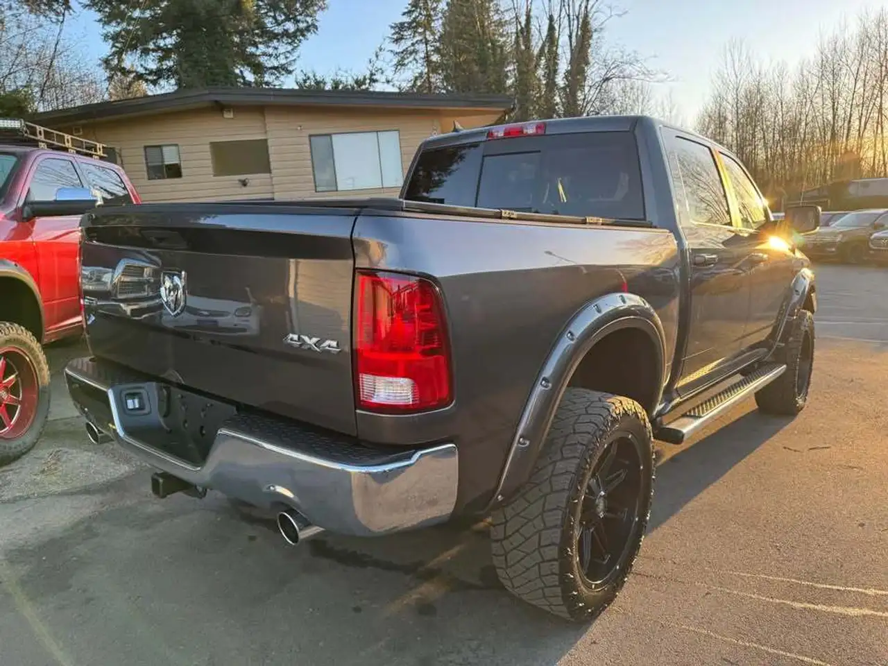 RAM 1500 снимка RAM 1500