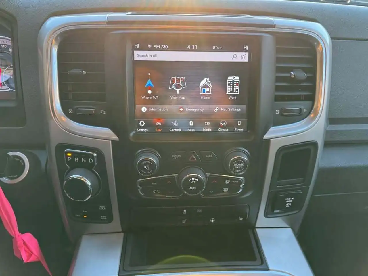 RAM 1500 снимка RAM 1500