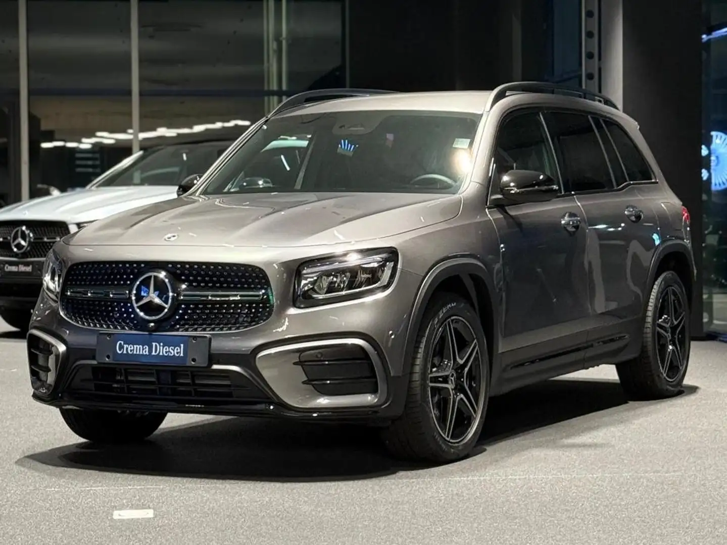 Mercedes-Benz GLB 200 GLB 200d AMG Line ADVANCED PLUS Gris - 2