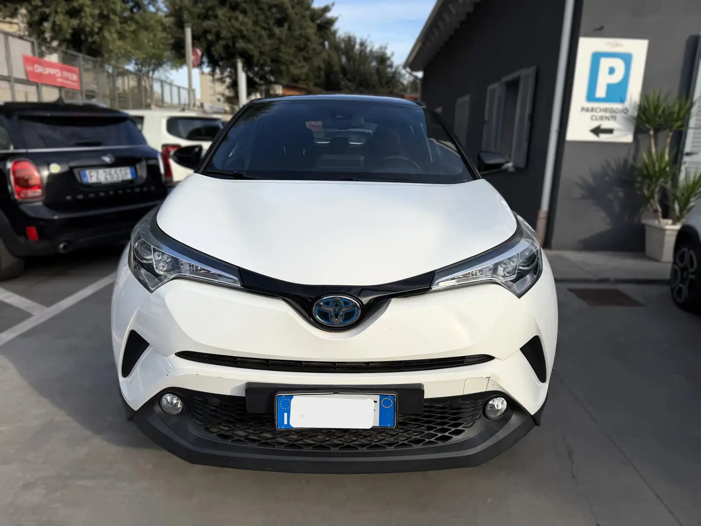 Toyota C-HR C-HR 1.8h Active 2wd e-cvt IBRIDA Bianco - 2