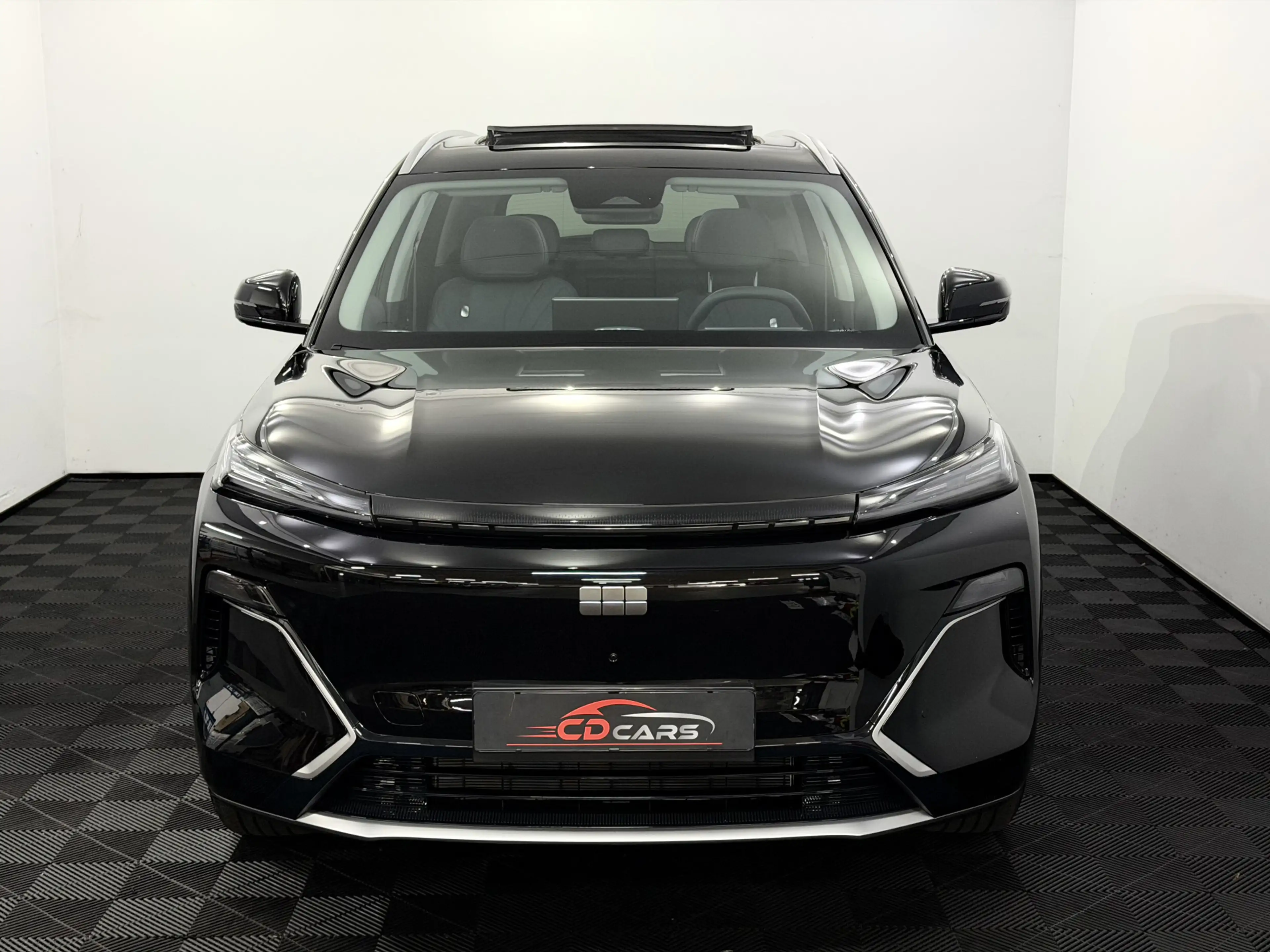 Geely Starray EM-i 1.5 Max+ Panoramadak, Leder, 360 Camera, Stoelverw — photo 2