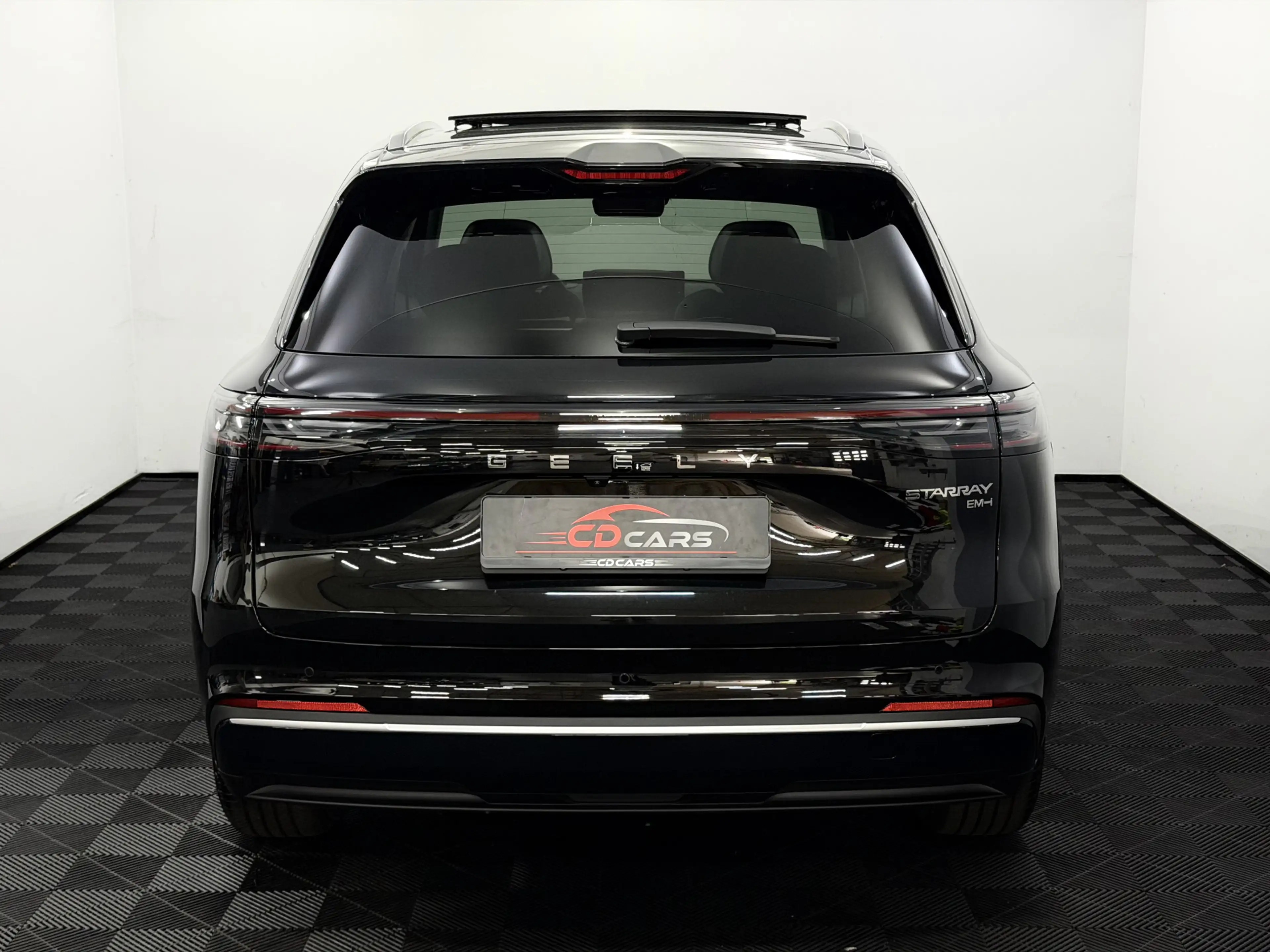 Geely Starray EM-i 1.5 Max+ Panoramadak, Leder, 360 Camera, Stoelverw — photo 5