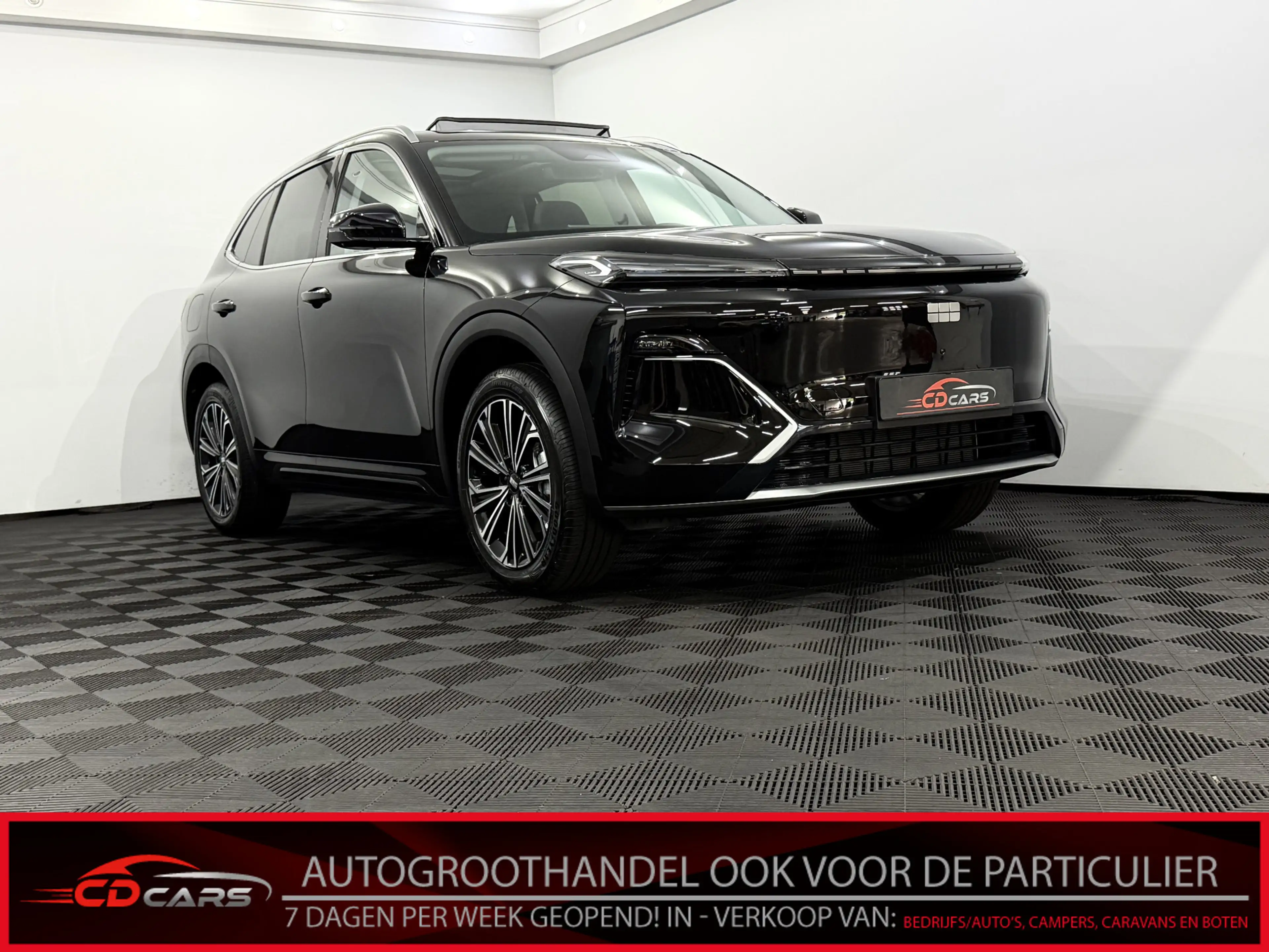 Geely Starray EM-i 1.5 Max+ Panoramadak, Leder, 360 Camera, Stoelverw