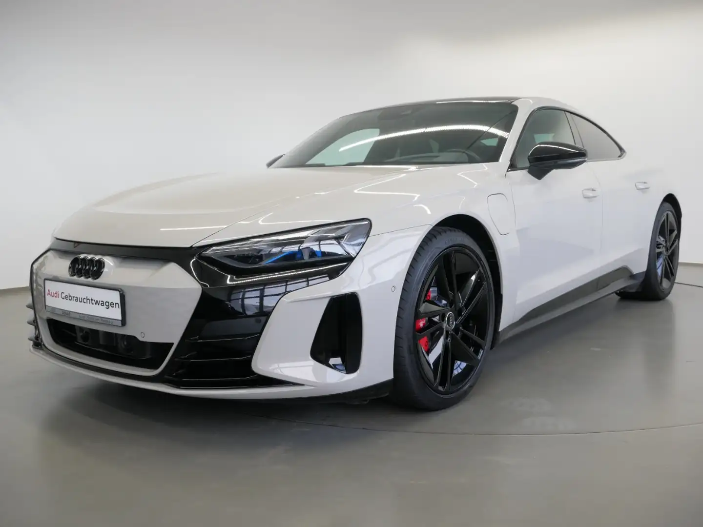 Audi RS e-tron GT MATRIX PANO HEAD-UP B&O 360° 4xSHZ Beige - 2