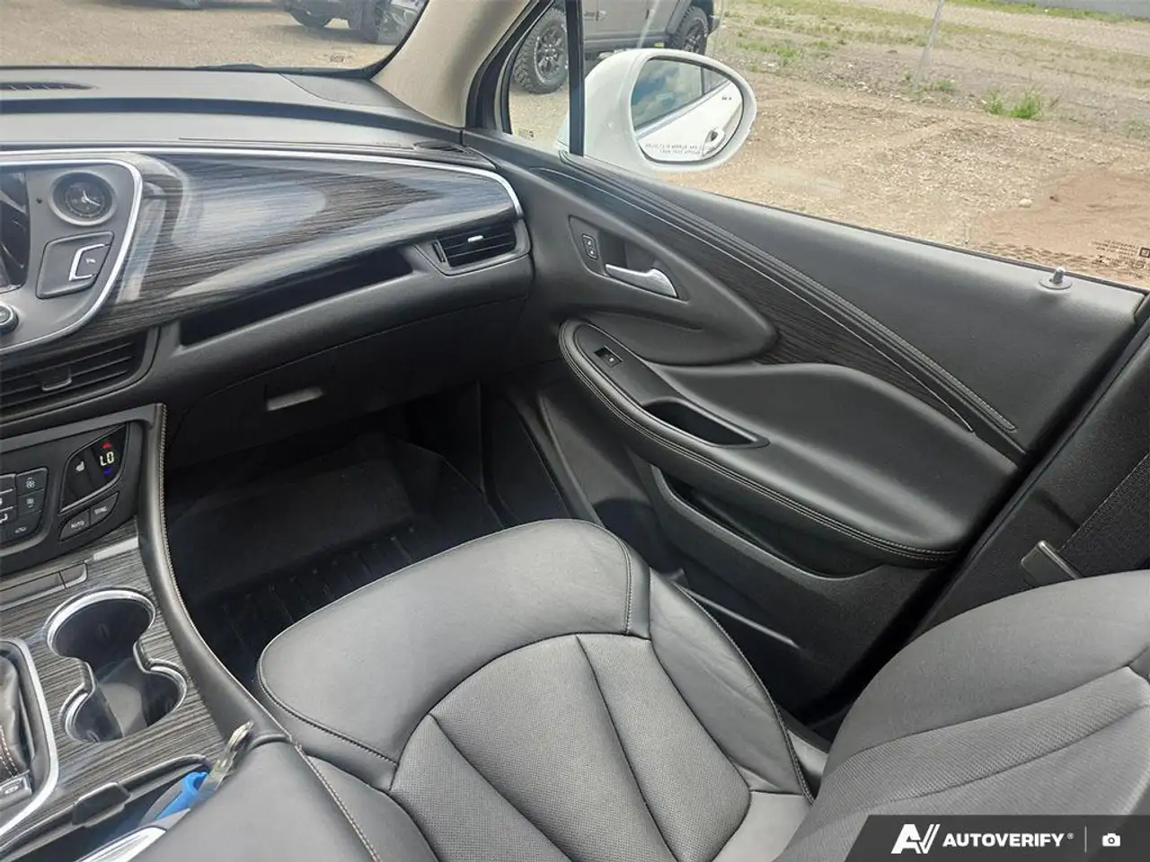 Buick Envision fotografie Buick Envision