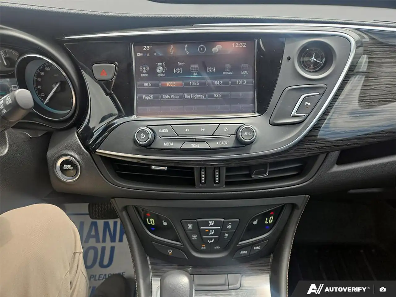 Buick Envision fotografie Buick Envision