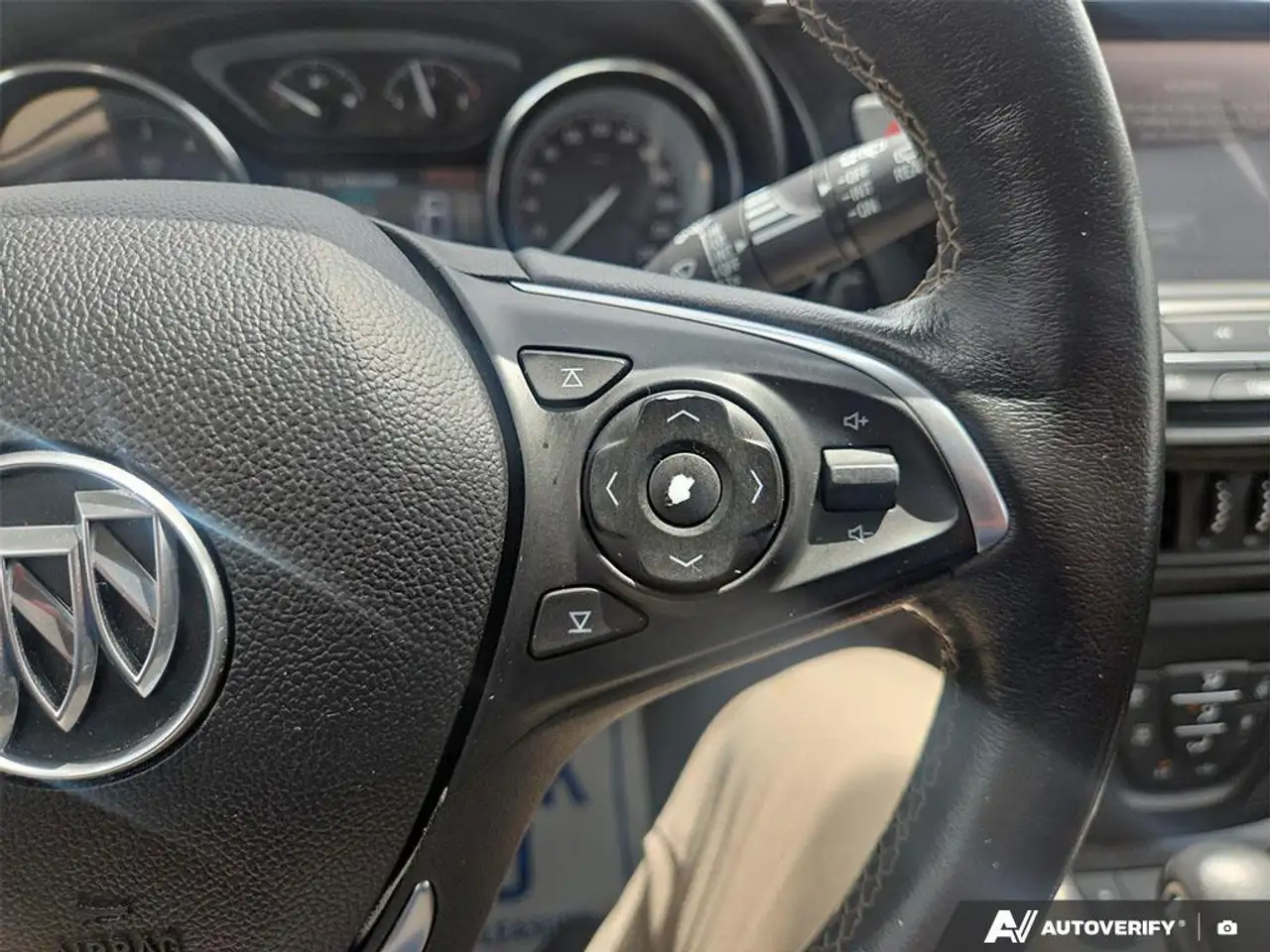 Buick Envision fotografie Buick Envision