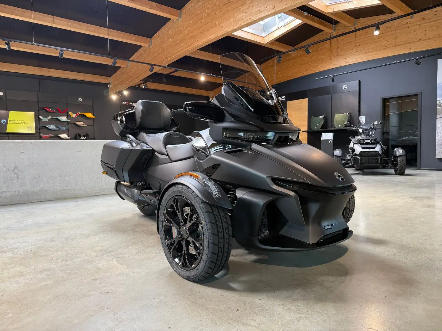 Can-Am Spyder RT ACE LTD 2025 Apple Car Play Schwarz - 1