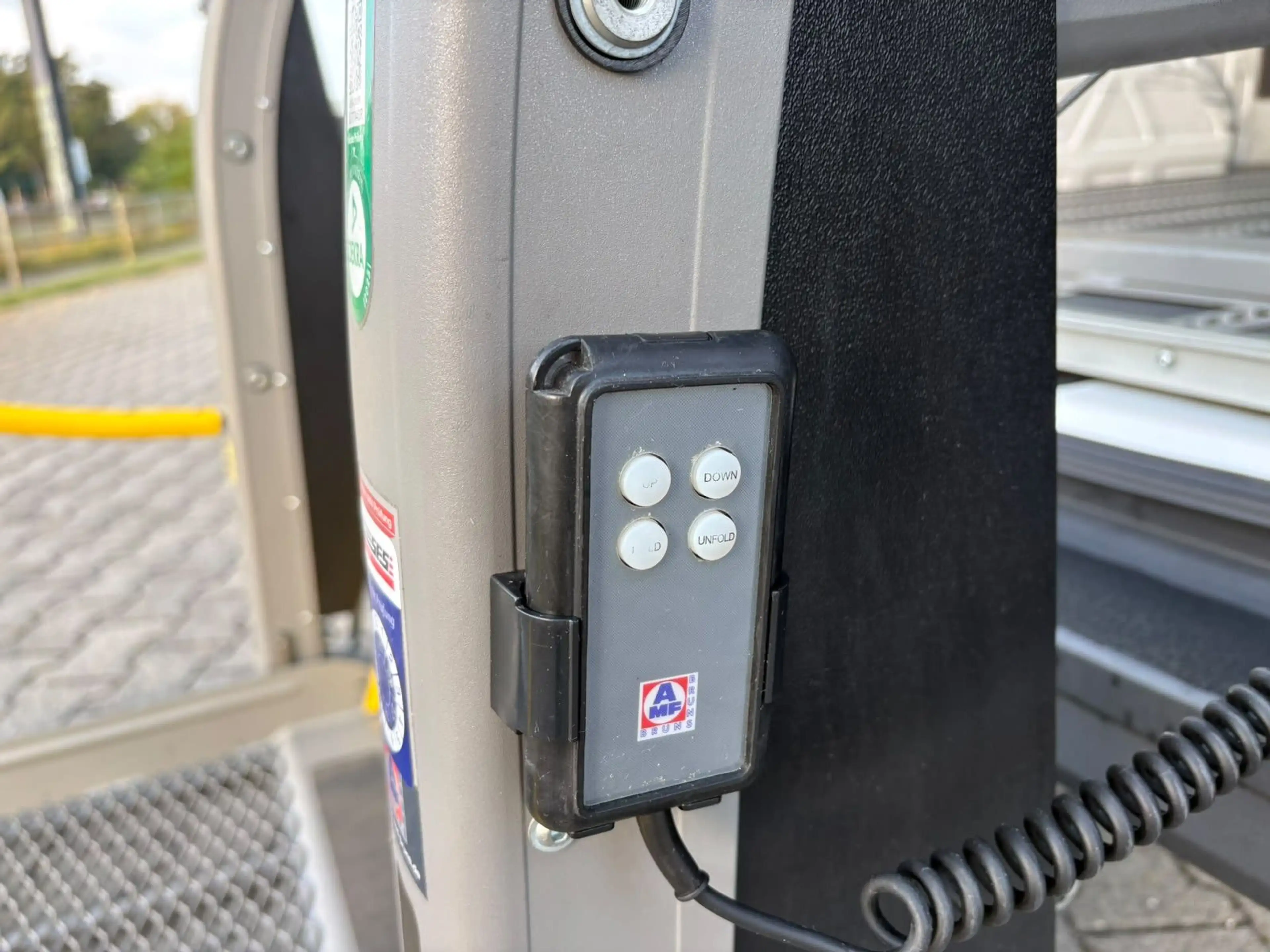 Volkswagen Crafter mittellang Hochdach LIFT TRITTSTUFE BTW — photo 9