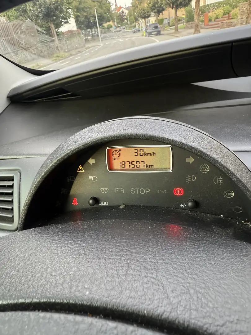 Peugeot 807 2.0 HDi Best Line FAP - 1