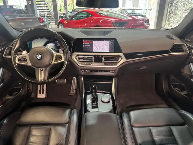 BMW M4 view 16