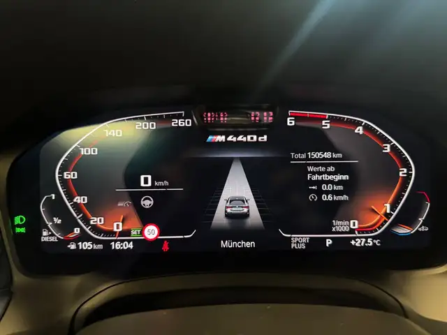 BMW M4 view 18