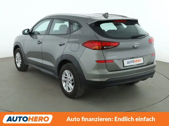 Hyundai Tucson view 4