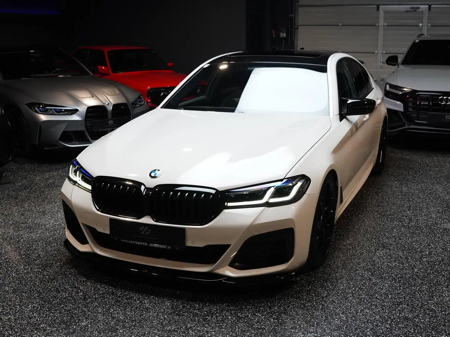 BMW 530 530d M Sport *LCI*LASER*TAUSCH*FINANZIERUNG* Weiß - 1