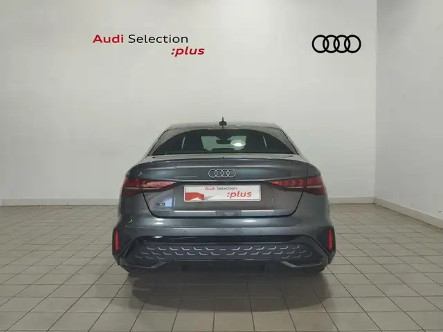 Audi A3 view 5