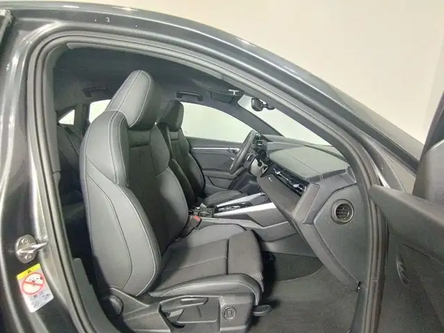 Audi A3 view 8