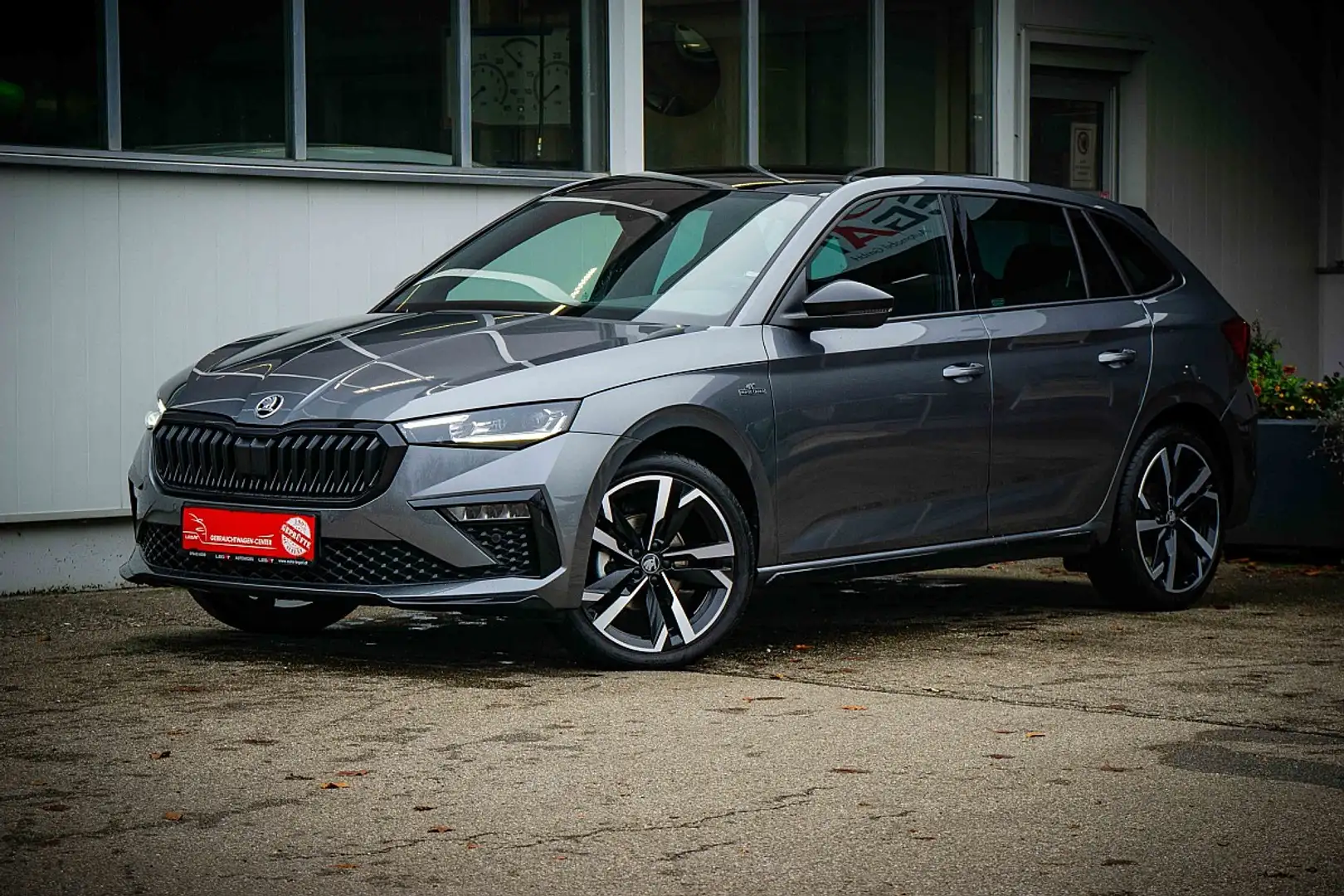 Skoda Scala 1,0 TSI Monte Carlo DSG *MATRIX-LED*KAMERA*VIRT... Grau - 2