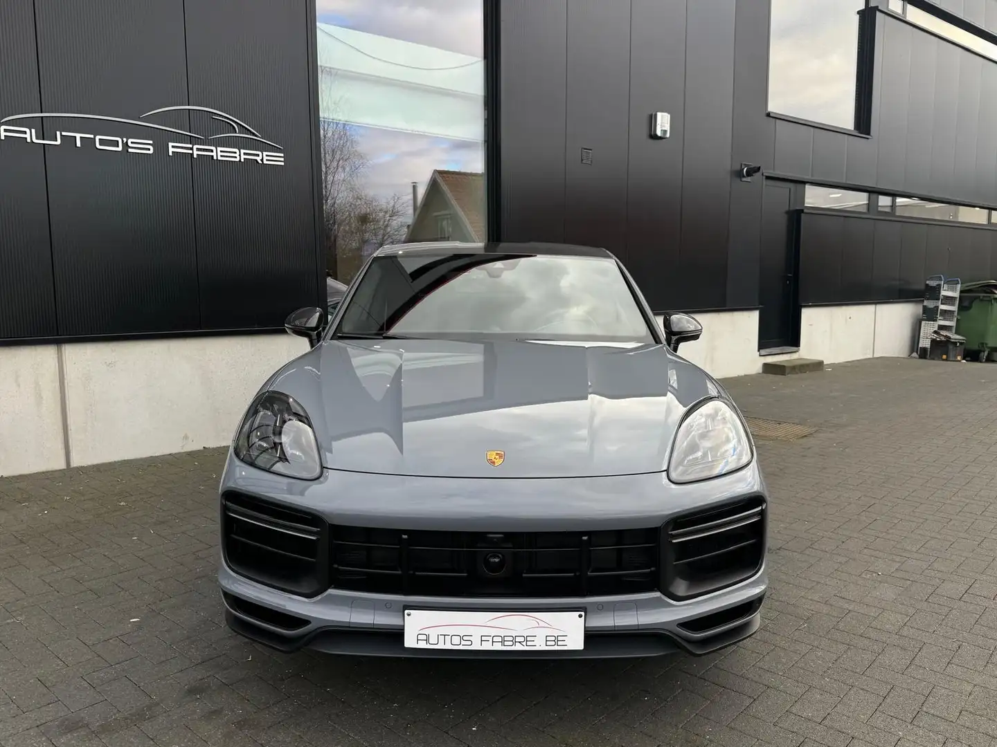 Porsche Cayenne 4.0 Turbo GT Coupe  640pk Tiptronic S Exclusive Gris - 2