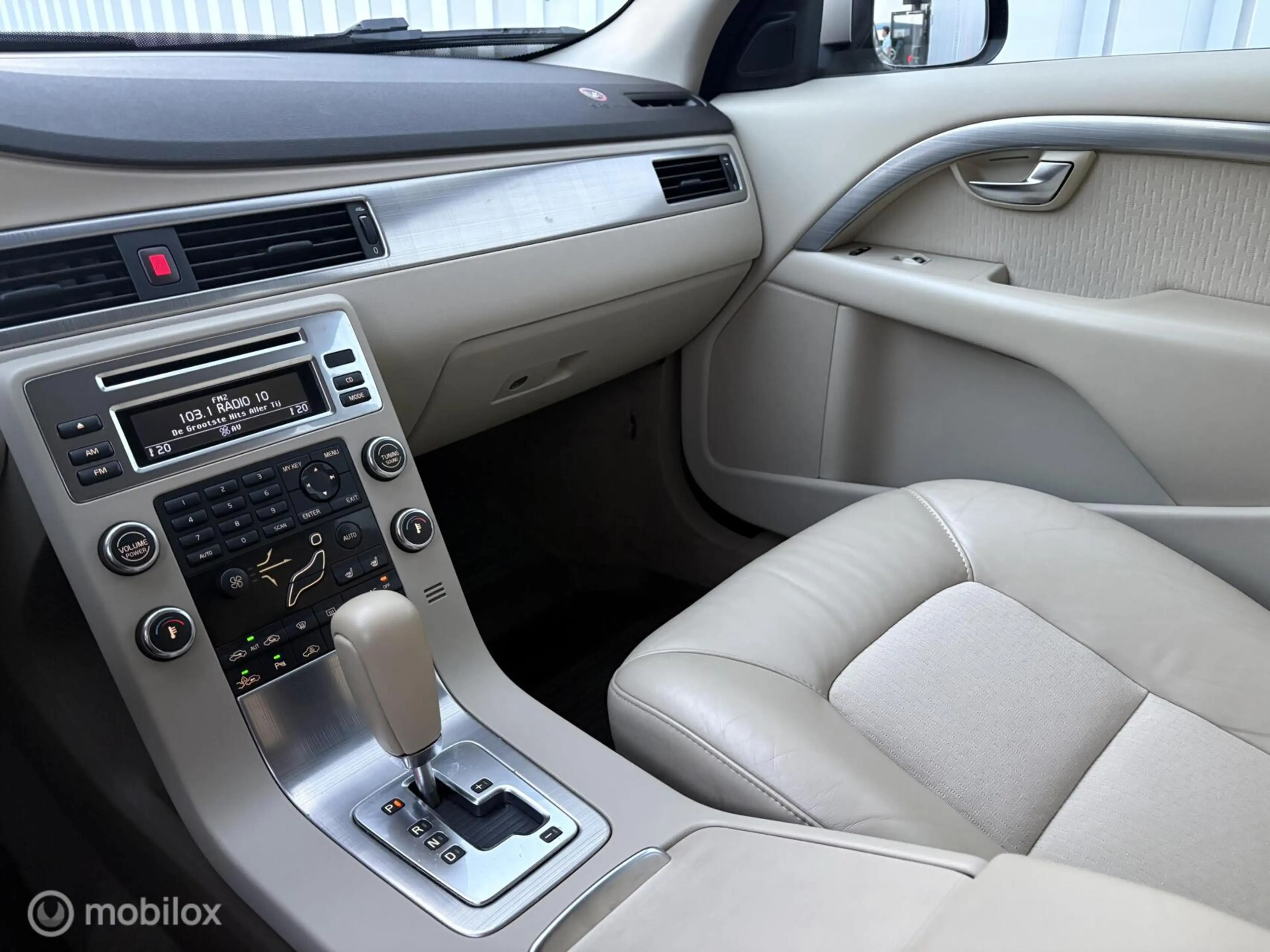 Volvo V70 3.2 Momentum | Aut | ACC | 238pk | Youngtimer | 07 — photo 15