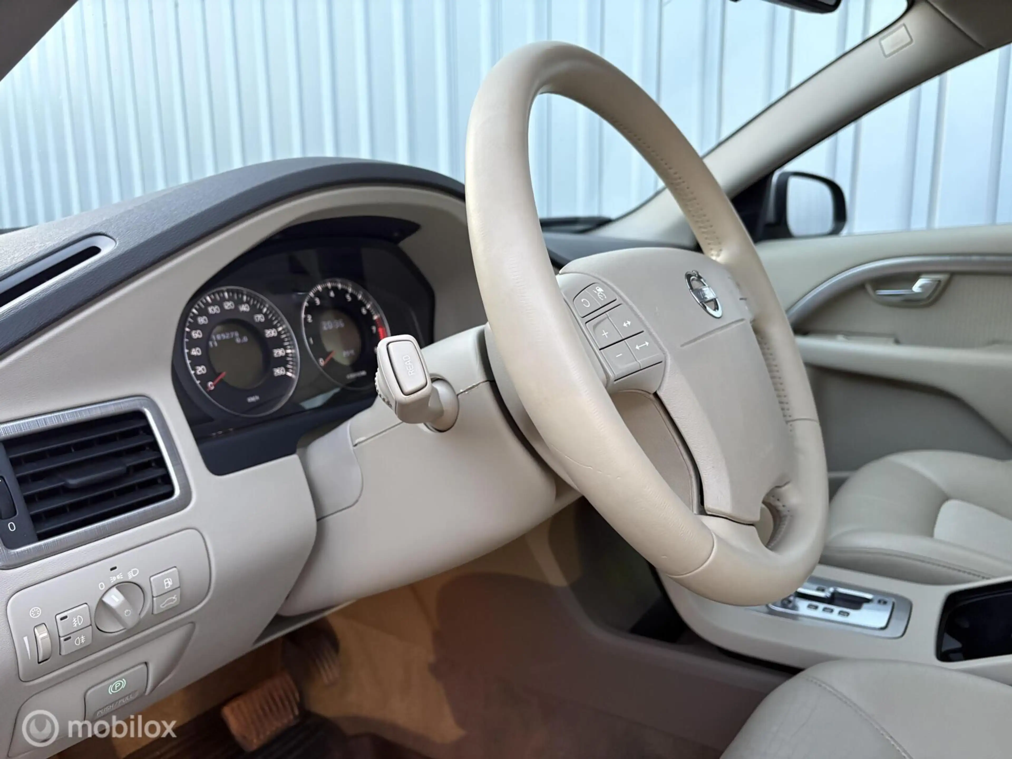 Volvo V70 3.2 Momentum | Aut | ACC | 238pk | Youngtimer | 07 — photo 14