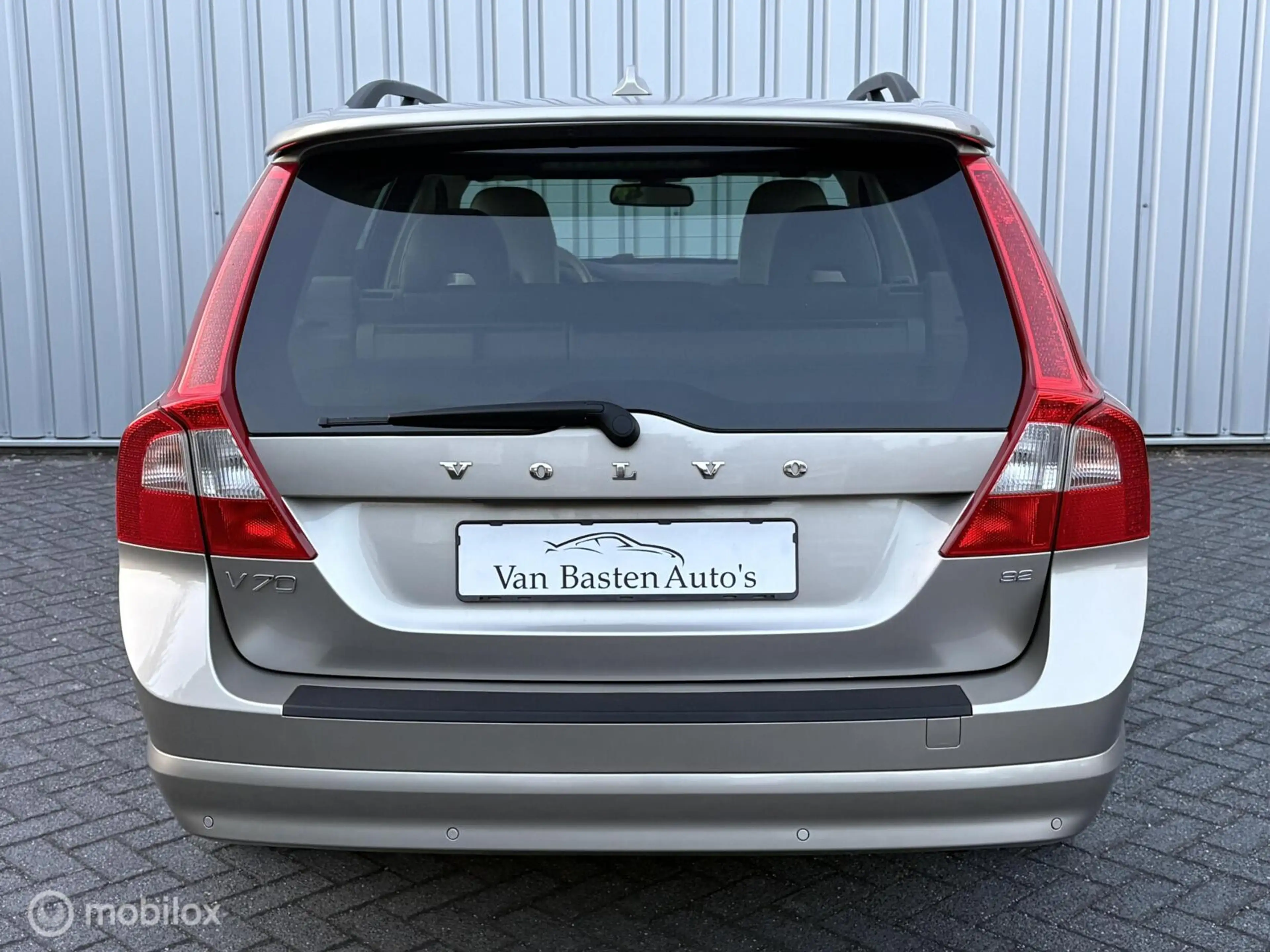 Volvo V70 3.2 Momentum | Aut | ACC | 238pk | Youngtimer | 07 — photo 8